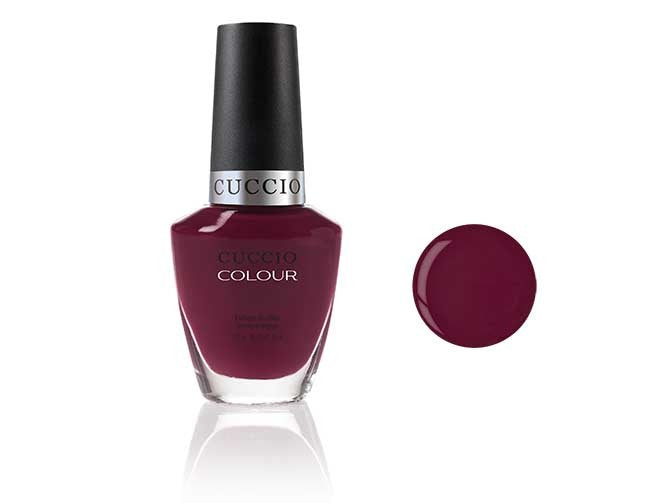 Cuccio vernis colour Playing in Playa del Carmen